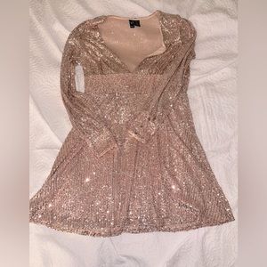 Beautiful sparkly dress